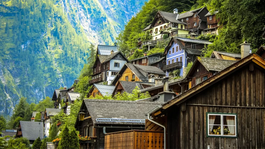 House, Mountain and Nature in Austria