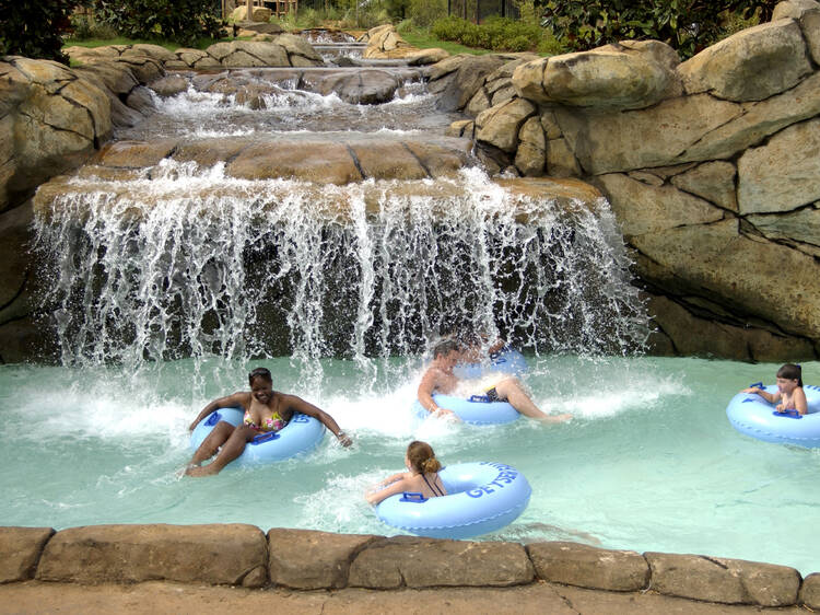 Geyser Falls Water Theme Park | Choctaw, MS